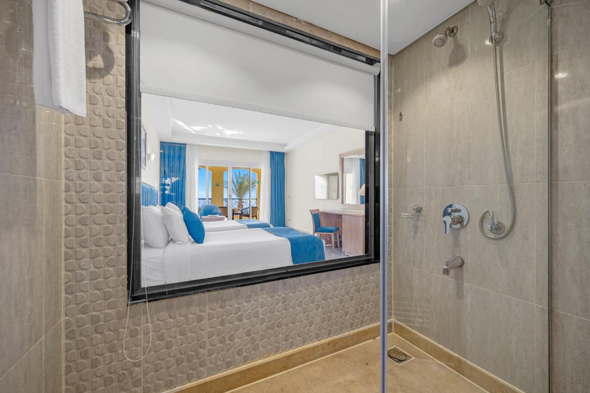 Deluxe Room Sea View